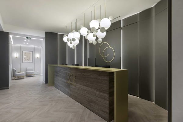 Reception desk of the Hygeia IVF Embryogenesis Clinic in Athens – the first point of contact for patients